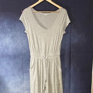 American Eagle Outfitters Heather Gray Short-Sleeve Jumpsuit